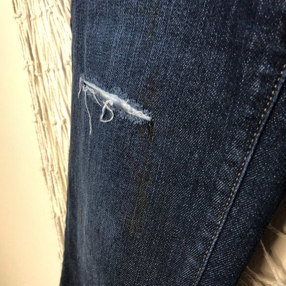 STUDIO by D & Co. Distressed Five Pocket Straight Leg Jeans 6 - Picture 4 of 10